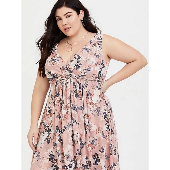 Torrid WHITE Romantic Floral Chiffon High Low Hem Dress - Picture 6 of 13